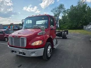 2019 FREIGHTLINER/MERCEDES M2 106