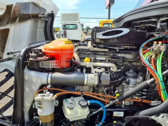 2018 FREIGHTLINER CASCADIA