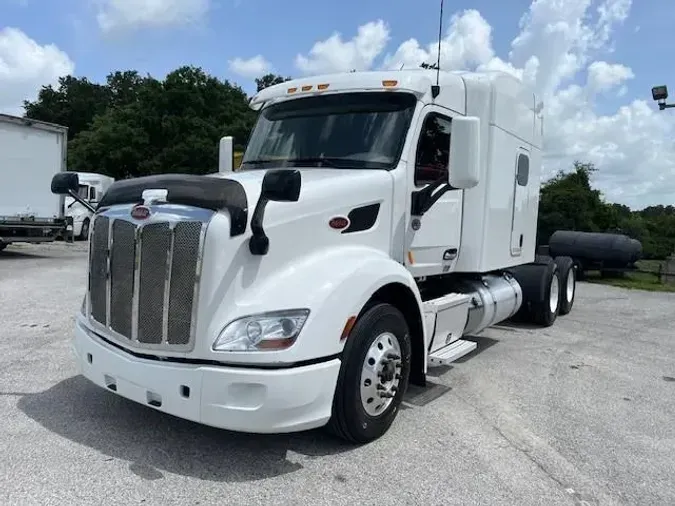 2021 Peterbilt 579