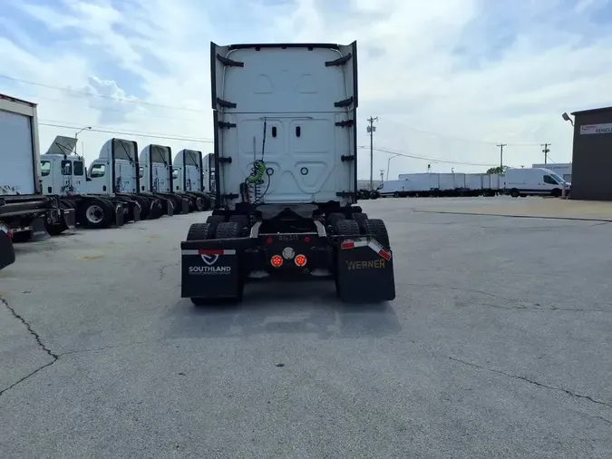 2020 FREIGHTLINER/MERCEDES CASCADIA 125