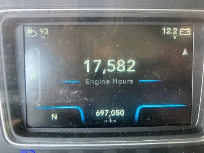 2019 NAVISTAR INTERNATIONAL LT625 DAYCAB T/A32294cfa96fea61344c1e1f35090b98a