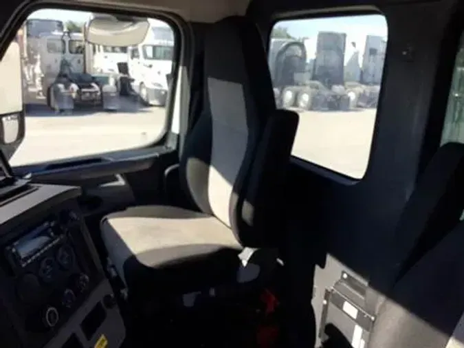 2019 Freightliner Cascadia