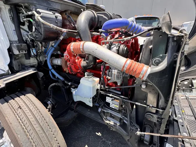 2022 Peterbilt 579322edd26ad1ddc41bf27d3b0e558a49d