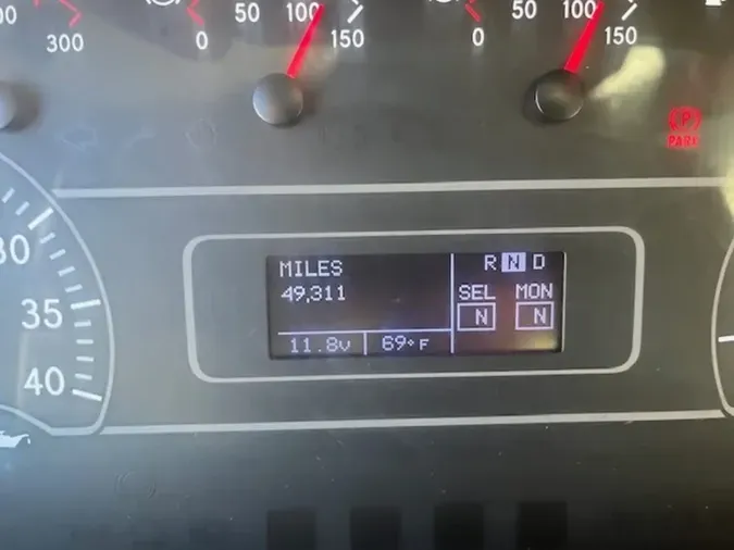 2020 NAVISTAR INTERNATIONAL MV607 (4X2)