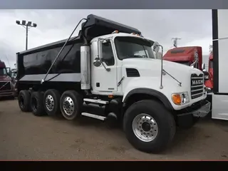 2008 MACK GRANITE CV713