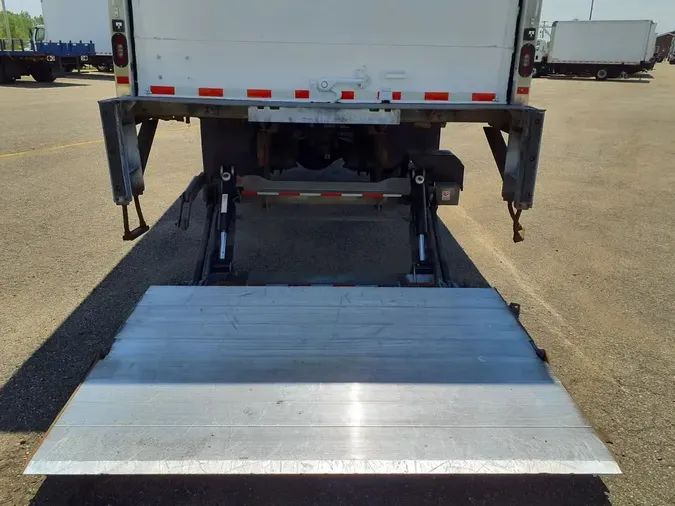 2021 FREIGHTLINER M2 106