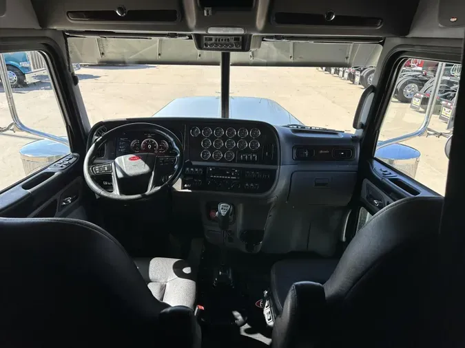 2024 Peterbilt 389323490ebc09e1f1f9853bd749a074fe2