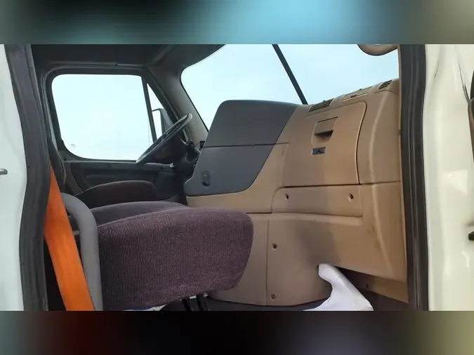 2018 FREIGHTLINER/MERCEDES CASCADIA 125