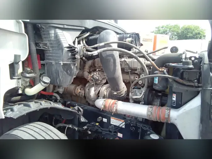 2023 Freightliner Cascadia 126323d07d15047a450b4f48968ae8d1a5e