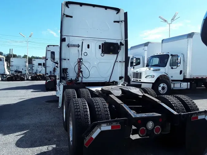 2019 FREIGHTLINER NEW CASCADIA PX12664