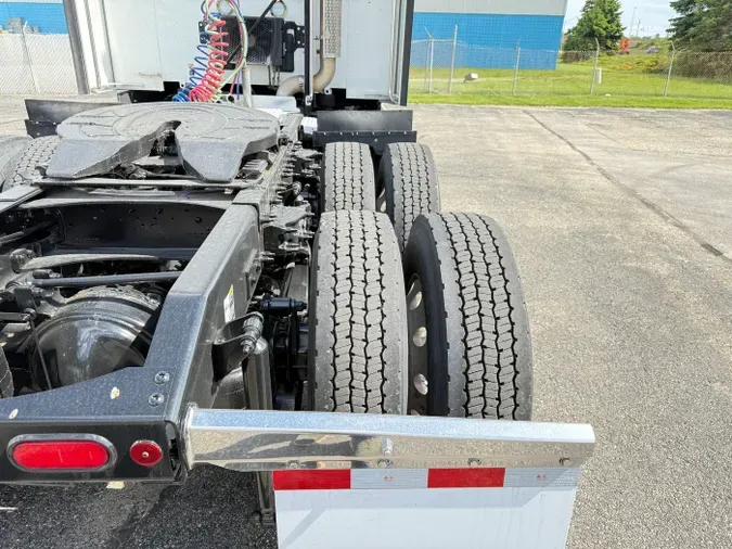 2022 Peterbilt 579