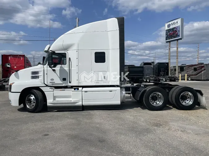 2019 MACK AN64T