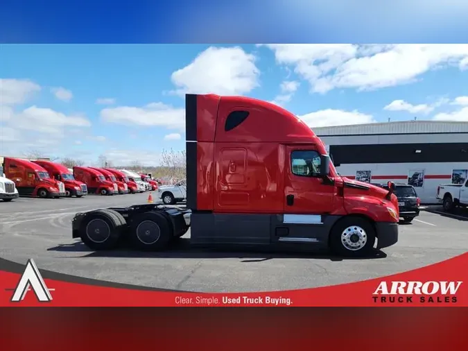 2023 FREIGHTLINER CA126
