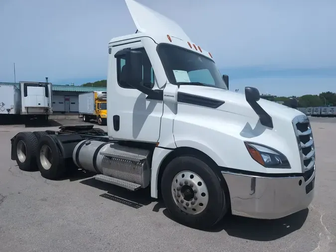 2020 FREIGHTLINER/MERCEDES NEW CASCADIA PX1266432445f12cfdaab2300626d5ae899f54a