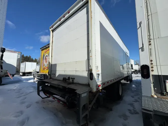 2019 FREIGHTLINER/MERCEDES M2 106