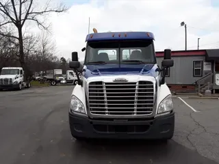 2019 FREIGHTLINER/MERCEDES CASCADIA 125