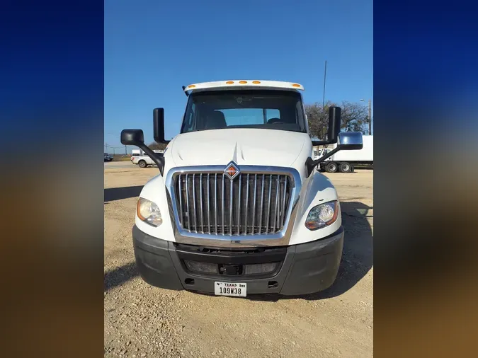2019 NAVISTAR INTERNATIONAL LT625 DAYCAB S/A324ba7a46ea28b38a50ac4819807b8eb