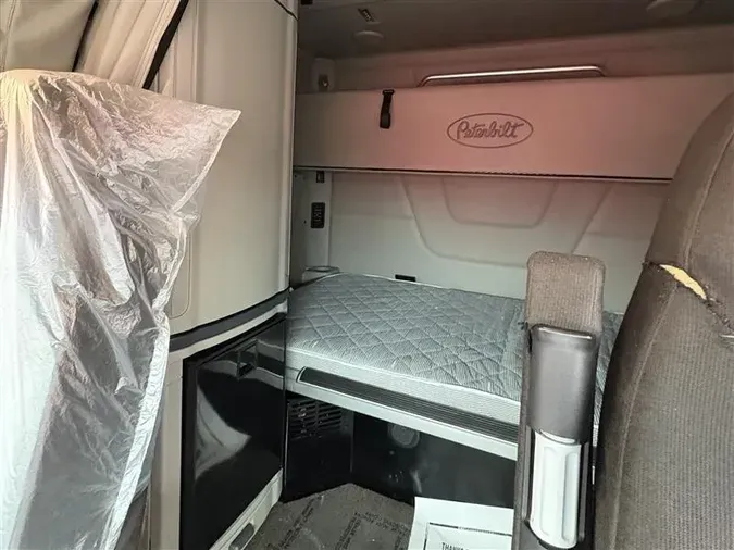 2020 PETERBILT 579