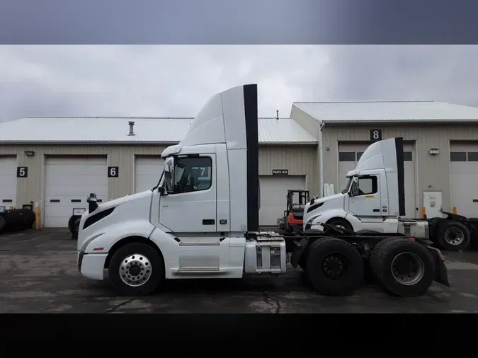 2019 Volvo VNL300