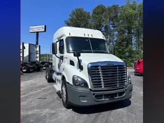 2020 FREIGHTLINER CASCADIA