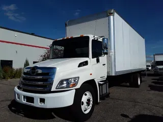 2015 Hino HINO 268