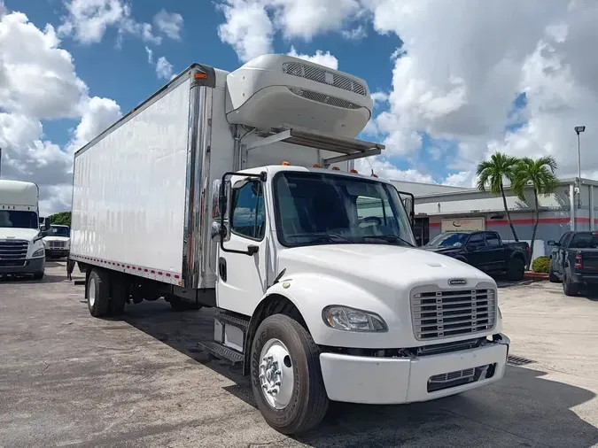 2018 FREIGHTLINER M2 106