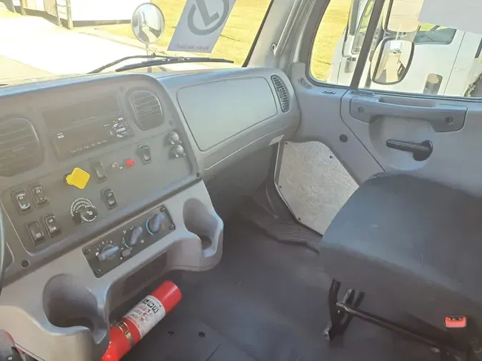 2018 FREIGHTLINER/MERCEDES M2 106325ad7cab7dc403c2d0579a45656746b