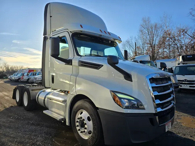 2020 FREIGHTLINER/MERCEDES NEW CASCADIA PX12664