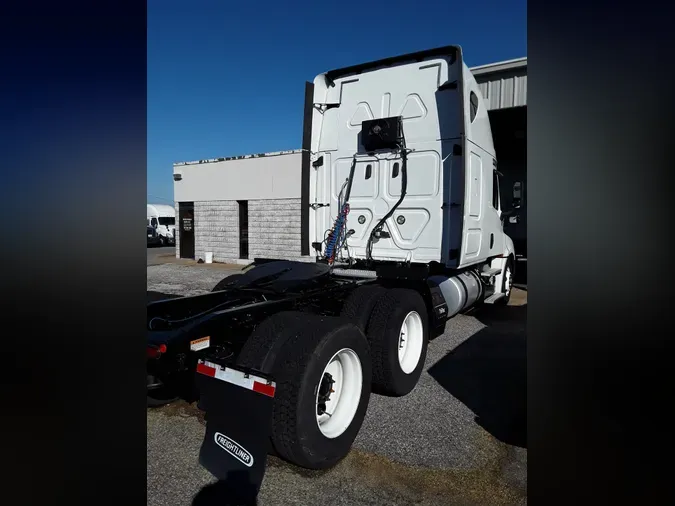 2018 FREIGHTLINER/MERCEDES PT126064ST