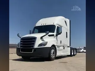 2023 FREIGHTLINER CASCADIA 126