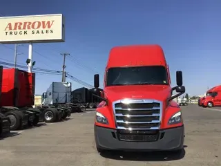 2021 FREIGHTLINER CA126