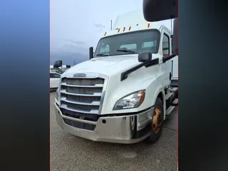 2019 FREIGHTLINER/MERCEDES NEW CASCADIA PX12664