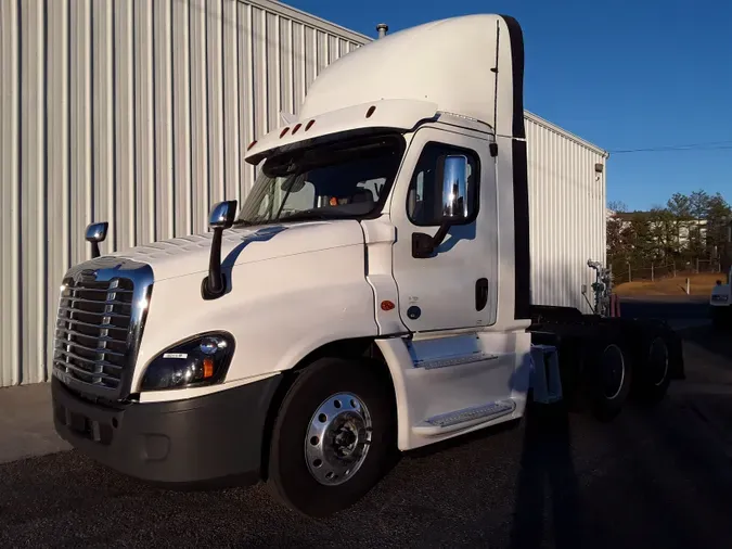 2020 Freightliner CASCADIA 12532685c20ab99718b68bbfcd2968b957d