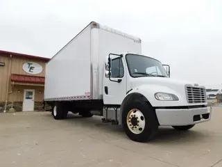 2018 Freightliner M2 106