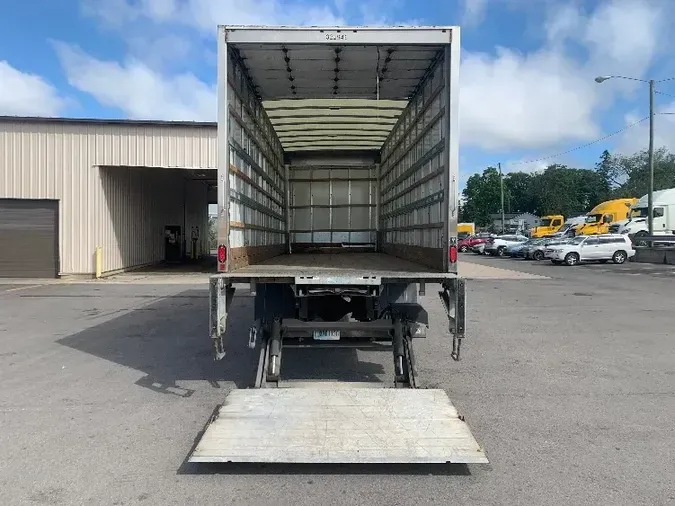 2019 Freightliner M2