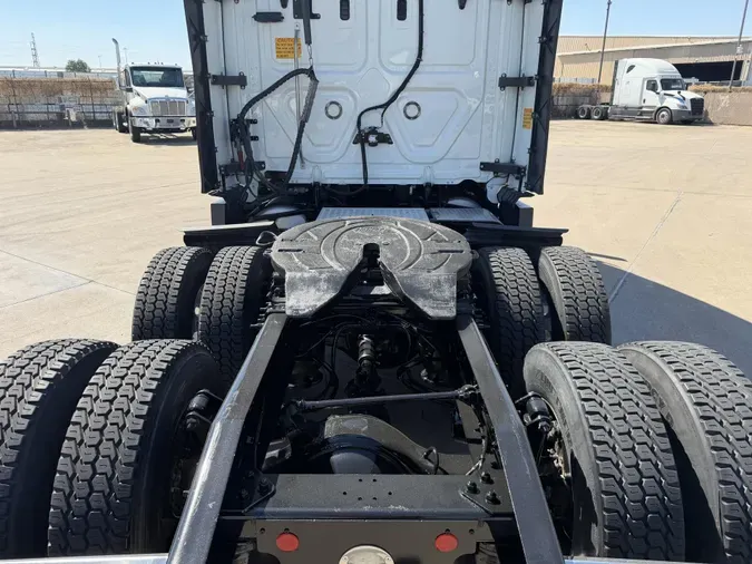 2021 Freightliner Cascadia