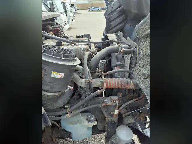 2019 FREIGHTLINER/MERCEDES M2 106