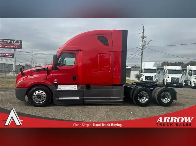 2021 FREIGHTLINER CA126