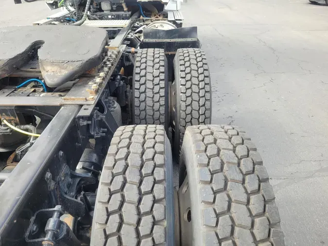 2020 International LT625