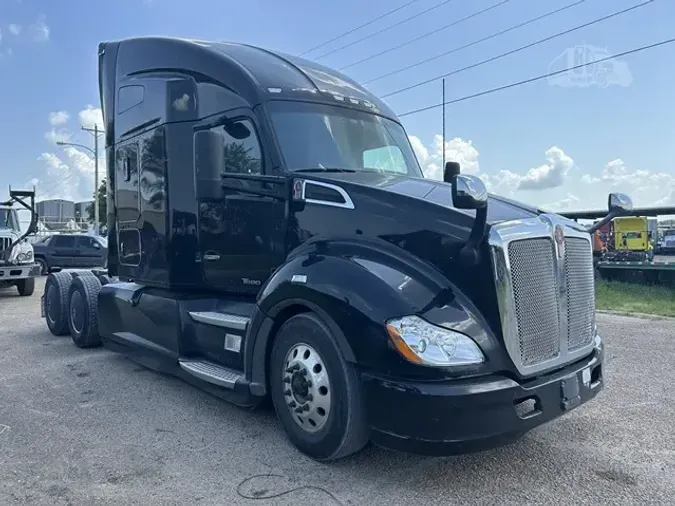 2021 KENWORTH T680