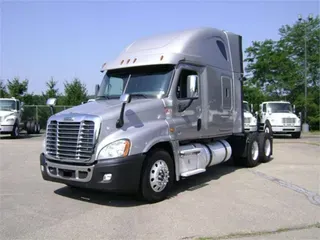2016 Freightliner CASCADIA 125