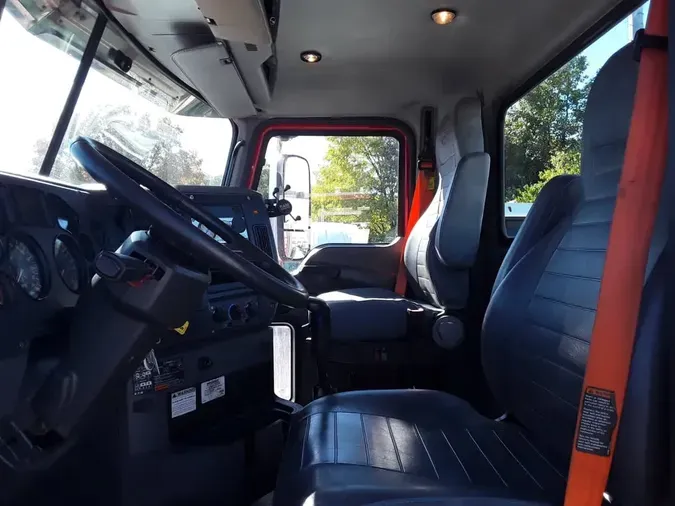 2018 MACK TRUCKS, INC. GU803