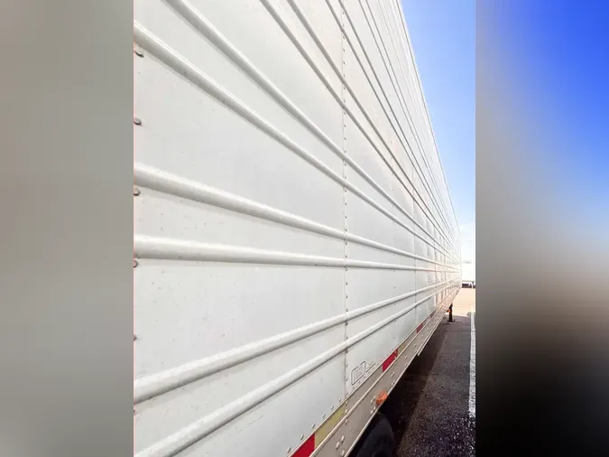 2005 UTILITY VS2RA328cdc99a6cb8b70c1abbe32d925e931