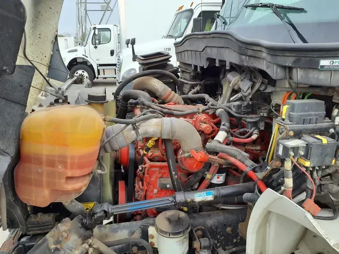 2020 NAVISTAR INTERNATIONAL MV607 (4X2)