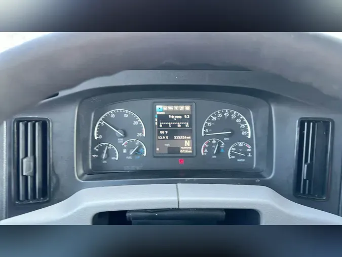 2021 Freightliner Cascadia 126