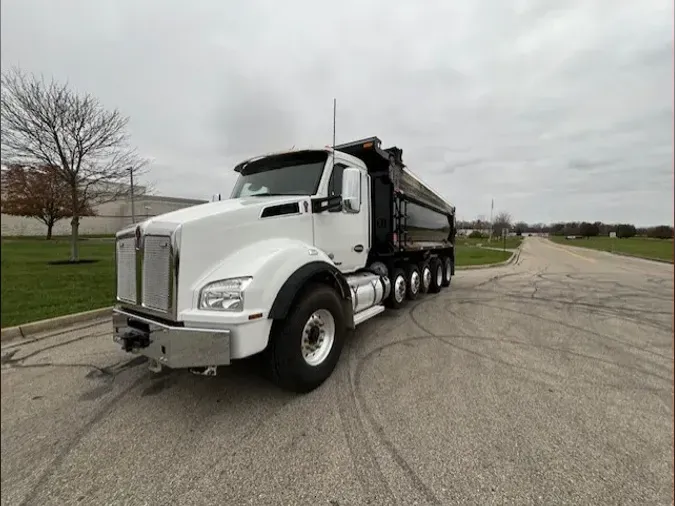 2022 Kenworth T880