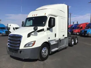 2020 FREIGHTLINER CA116