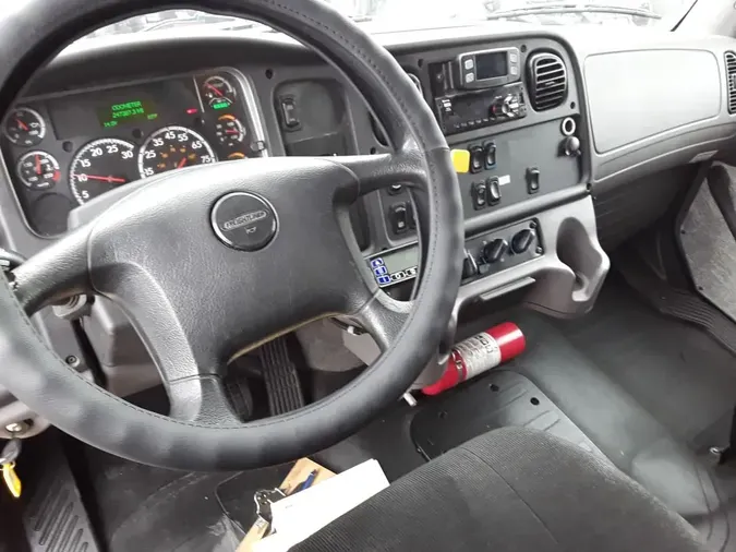 2019 FREIGHTLINER/MERCEDES M2 106