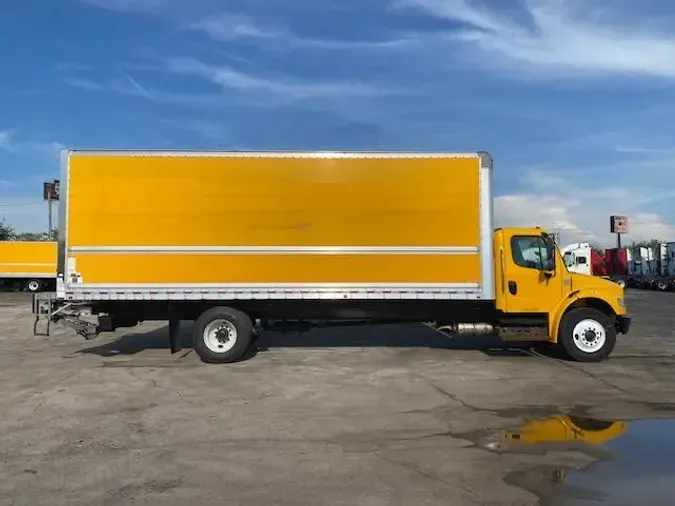 2020 Freightliner Business Class M2 106