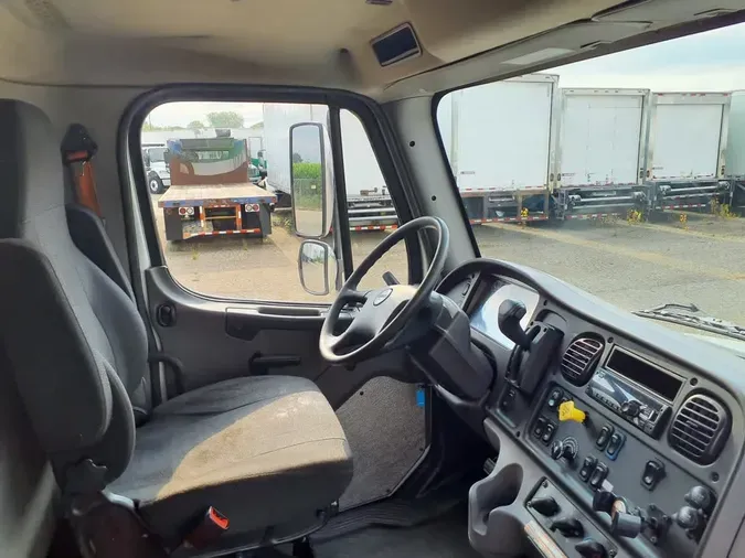 2020 FREIGHTLINER/MERCEDES M2 1063298f978f4cfec7801f32f53ae7f8814